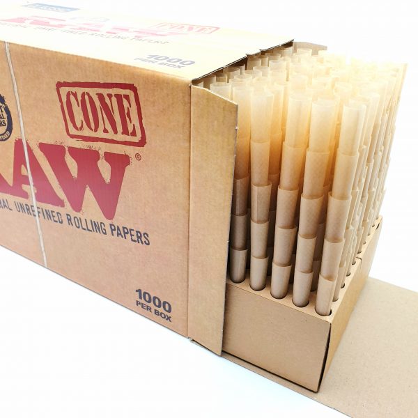 RAW Classic 1 ¼ Size Pre-Rolled Cones – 1000 Bulk Pack
