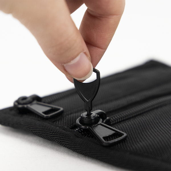 DL Bags – Smell Proof Carbon Lined Lockable Black Pouch