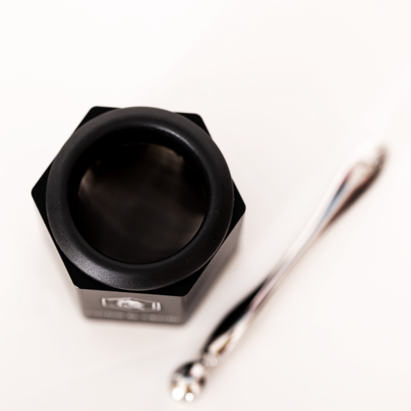 Carbon By Charlie – Powder Grinder